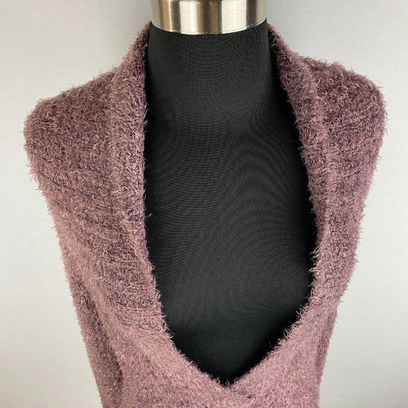 BCBGMAXAZRIA Sweater Women's Size S Fuzzy Knit Shawl Collar Plunging V-Neck 90s - Picture 3 of 12